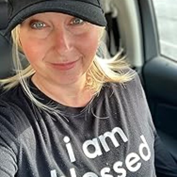 Baseball Cap Wig with Hair Extensions Straight Short Bob Hairstyle - Picture 7 of 9